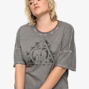 Hot Topic Gray Deathly Hallows Harry Potter TShirt